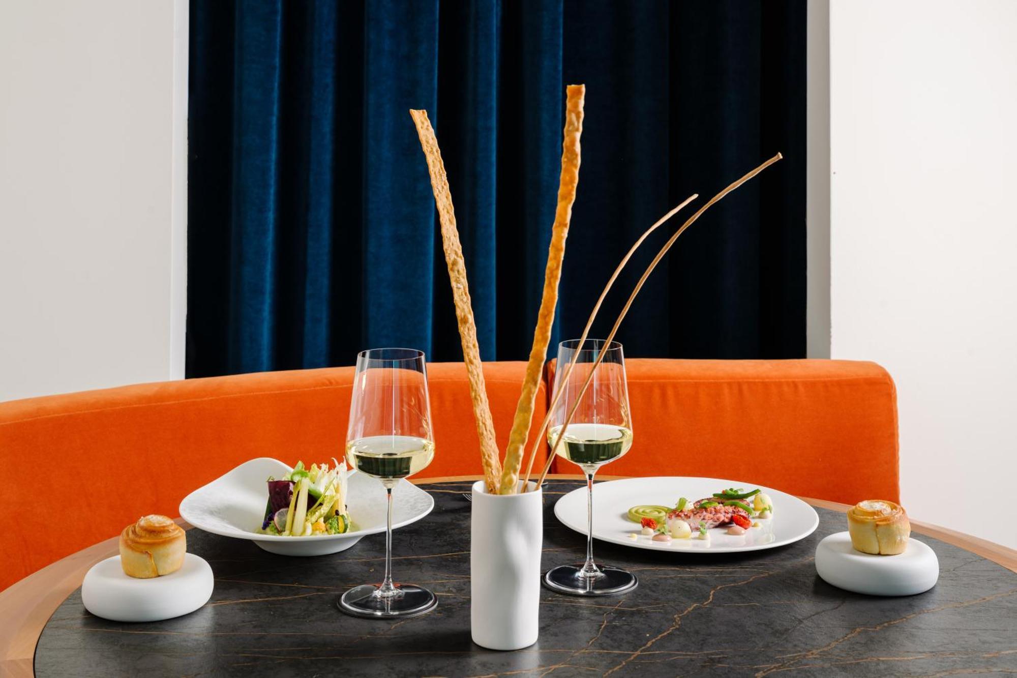 Hotel Royal Victoria, By R Collection Hotels Βαρένα Εξωτερικό φωτογραφία