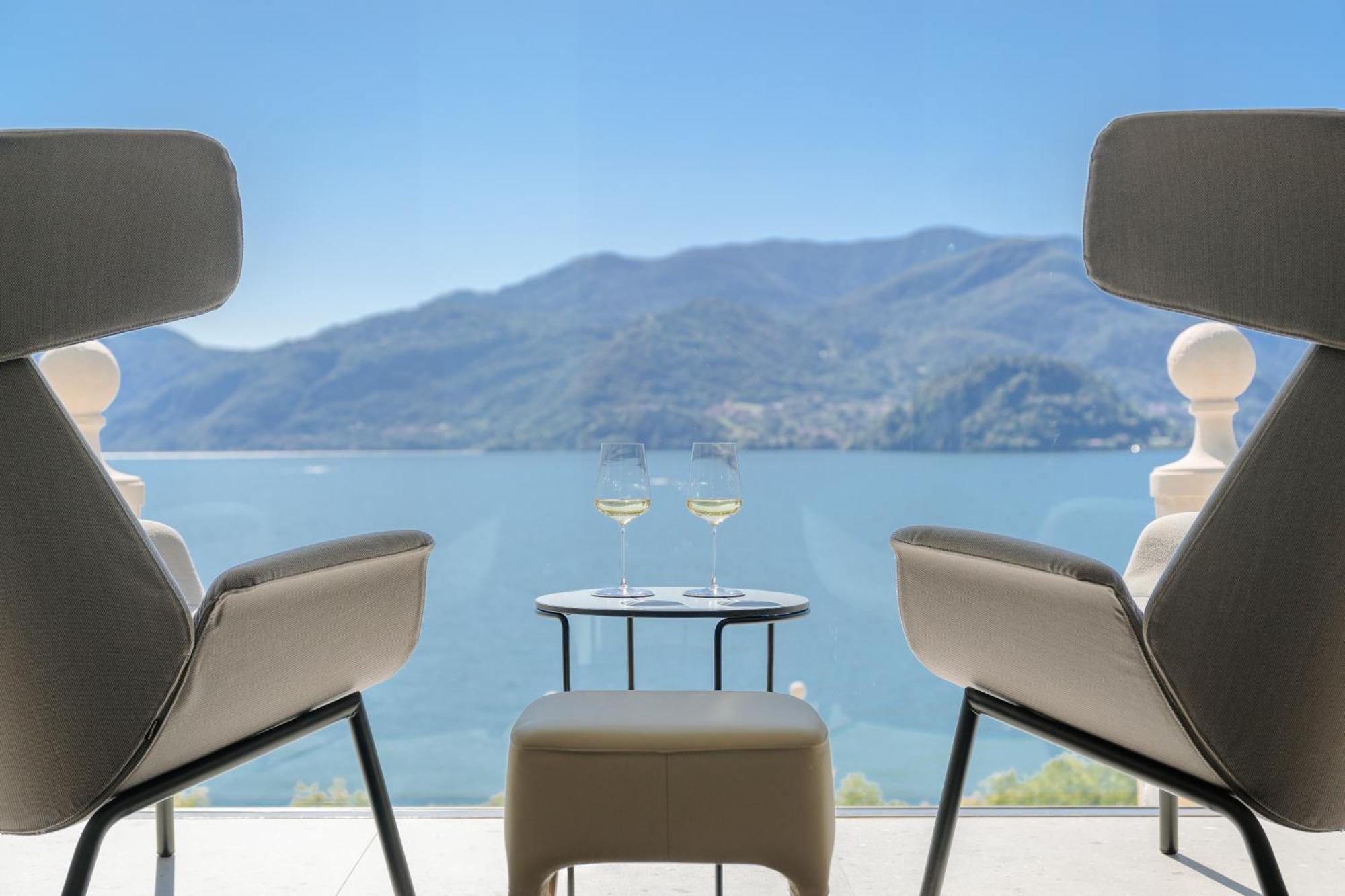 Hotel Royal Victoria, By R Collection Hotels Βαρένα Εξωτερικό φωτογραφία