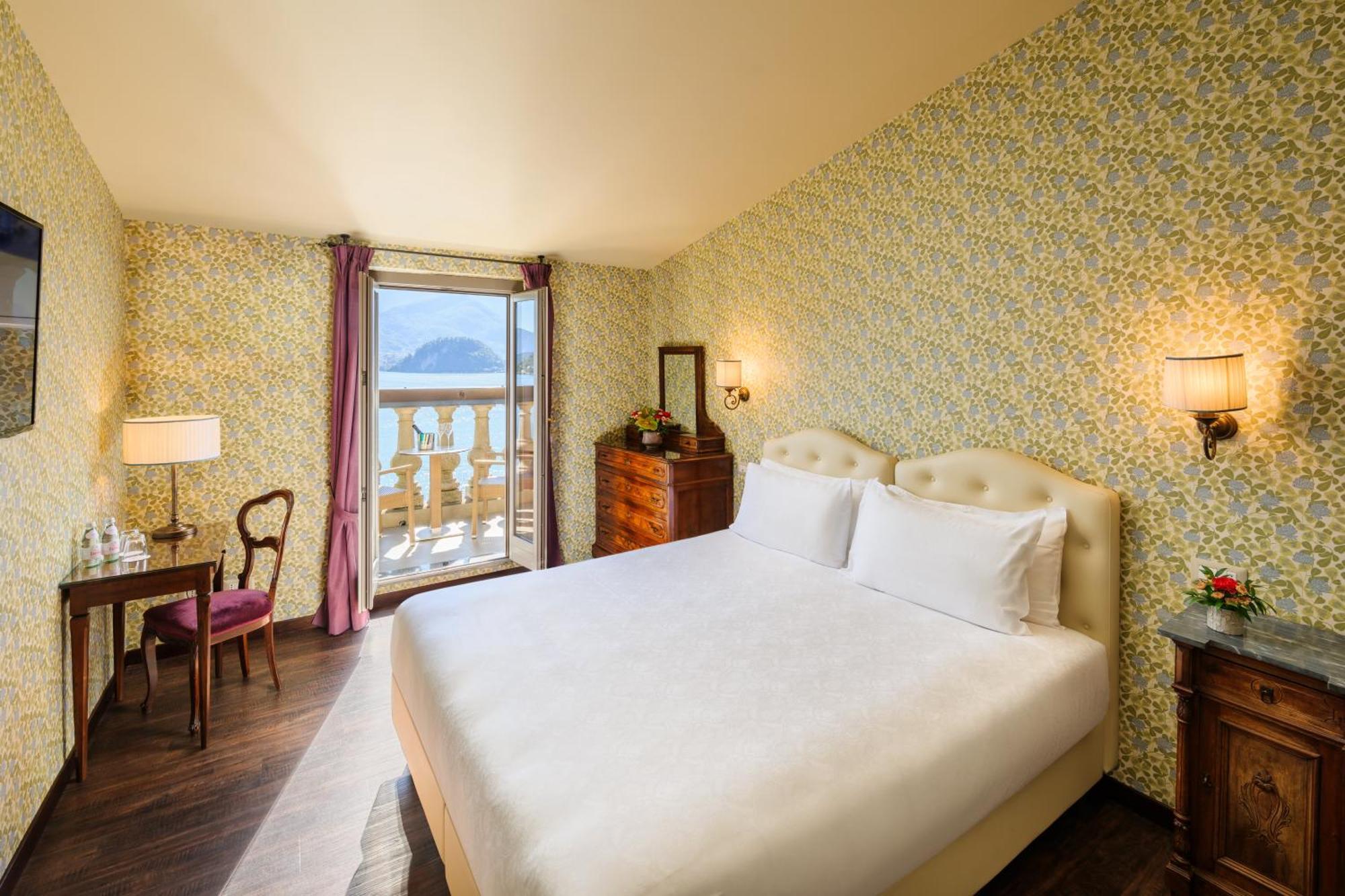 Hotel Royal Victoria, By R Collection Hotels Βαρένα Εξωτερικό φωτογραφία